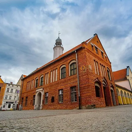 Piastowska No.6